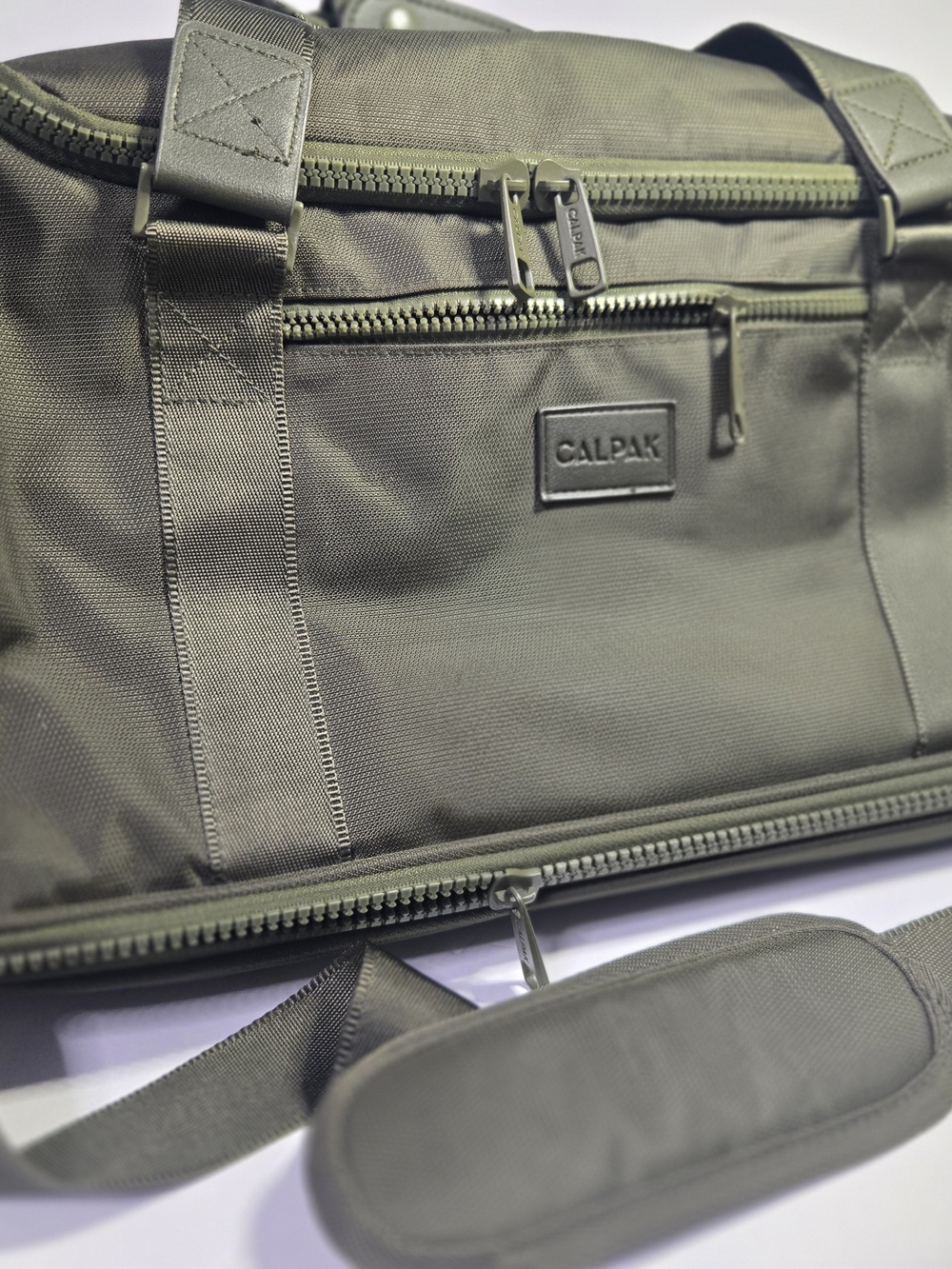 CALPAK Olive Green Duffel Bag Travel Weekender Gym Crossbody Overnight Bag